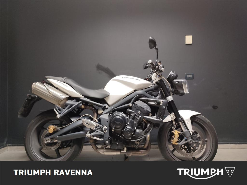 TRIUMPH Street Triple 675 