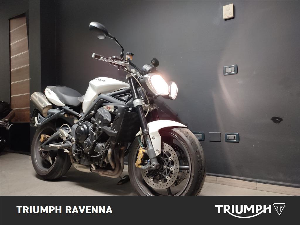 TRIUMPH Street Triple 675 